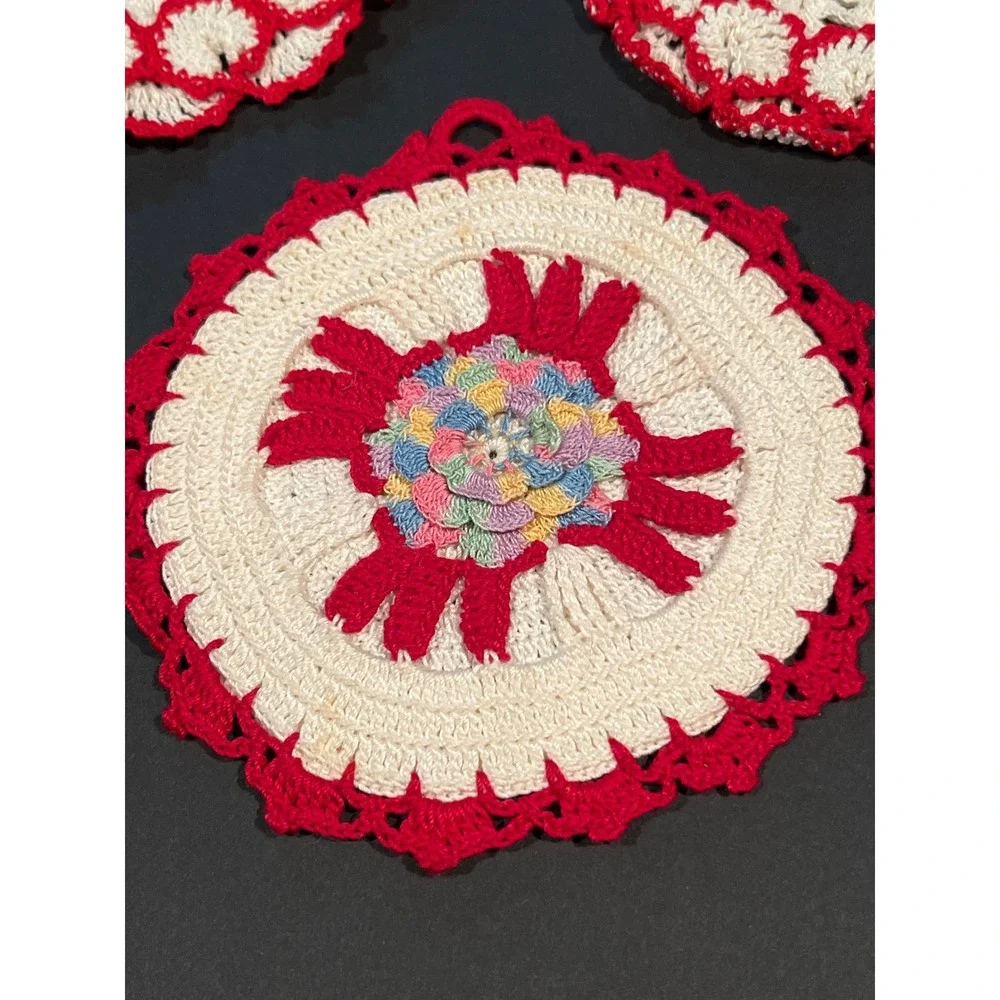 Vintage Handmade Crochet Pot Holders Set of 3 Red Cream Floral Farmhouse Kitchen